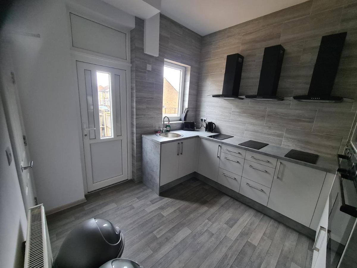 Yps Studio 3 Peterborough Zewnętrze zdjęcie
